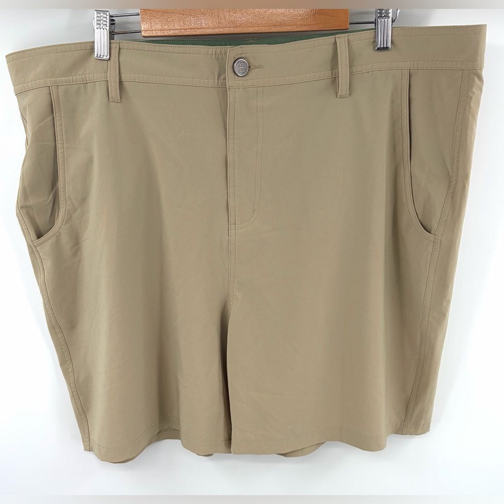 Free Fly men’s hybrid khaki 7.5” performance camping short size 42